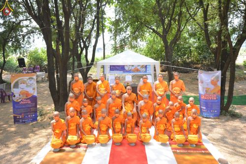 ภาพ No.44676:ประมวลภาพพิธีบรรพชา ในโครงการบรรพชาสามเณรฟื้นฟูพระพุทธศาสนาทั่วไทย ณ ศูนย์อบรมเยาวชนเมืองนราธิวาส