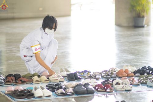 ภาพ No.47451:ประมวลภาพพิธีตัดปอยผม โครงการบรรพชาอุปสมบทหมู่ รุ่นเข้าพรรษา 2565