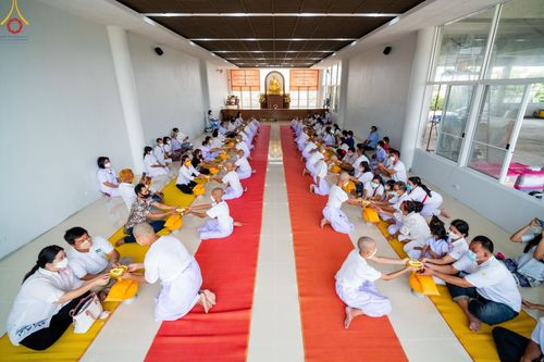 ภาพ No.44581:ประมวลภาพพิธีบรรพชา โครงการบรรพชาสามเณรฟื้นฟูพระพุทธศาสนาทั่วไทย ณ ศูนย์ปฎิบัติธรรมสมุทรปราการ