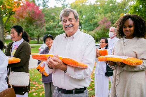 ภาพ No.54301:ประมวลภาพพิธีทอดกฐินสามัคคี ณ วัดพระธรรมกายชิคาโก (วันที่ 16 ตุลาคม พ.ศ. 2565)