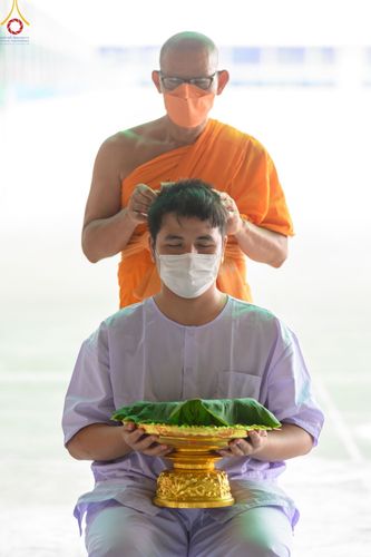 ภาพ No.47316:ประมวลภาพพิธีปลงผม ในโครงการบรรพชาอุปสมบทหมู่ ภาคฤดูฝน 2565