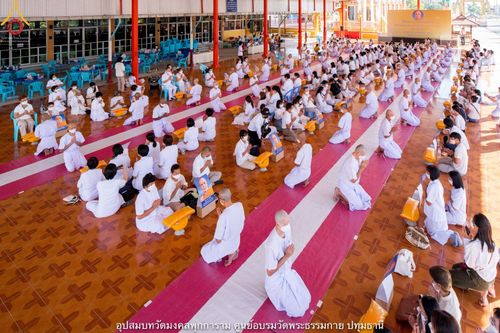 ภาพ No.40341:พิธีตัดปอยผม ปลงผม ขอขมารับผ้าไตรและพิธีบรรพชา ในโครงการอุปสมบท บูชาธรรมมหาปูชนียาจารย์ ประจำปี 2564 ชุดที่ 12