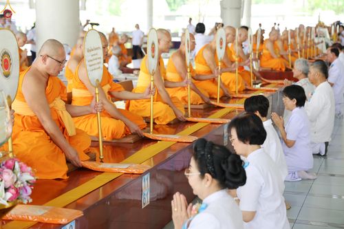 ภาพ No.317586:วันพฤหัสบดีที่ 2 เมษายน พ.ศ.2569 พิธีบุพเปตพลี ครั้งที่ 180 ณ หอฉันคุณยายอาจารย์ฯ วัดพระธรรมกาย