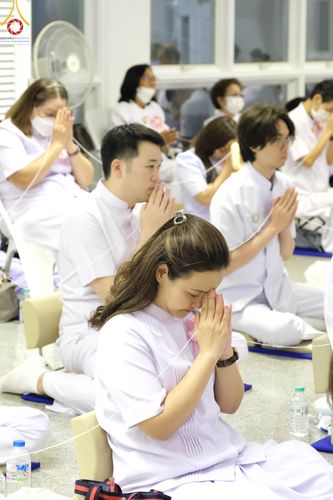 ภาพ No.89244:พิธีประดิษฐานรูปหล่อทองคำ  คุณยายอาจารย์มหารัตนอุบาสิกาจันทร์ ขนนกยูง ภายในมหาวิหารคุณยายอาจารย์ฯ เนื่องในวันครูผู้ค้นพบวิชชาธรรมกาย วันศุกร์ที่ 29 กันยายน พ.ศ. 2566 ณ วัดพระธรรมกาย จ.ปทุมธานี