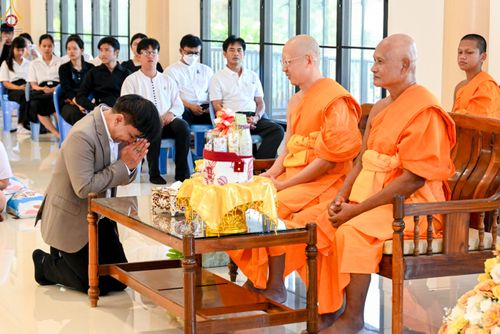 ภาพ No.283933:วันที่ 18 พฤศจิกายน พ.ศ. 2568 พิธีทอดกฐินสามัคคีทั่วไทย 30,000 วัด  โดยคณะศิษยานุศิษย์ บูชาธรรม 81 ปี  หลวงพ่อธัมมชโย  ณ วัดสวายสอ จ.บุรีรัมย์