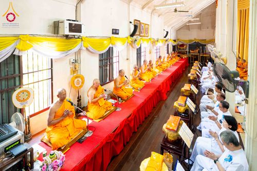 ภาพ No.298883:วันที่ 16 มกราคม พ.ศ. 2569 พิธีทอดผ้าป่าทำนุบำรุงศาสนสถาน ณ วัดอัมพวัน ต.บางม่วง อ.บางใหญ่ จ.นนทบุรี ในโครงการธรรมยาตรา กตัญญูบูชา มหาปูชนียาจารย์ พระมงคลเทพมุนี(สด จนฺทสโร) พระผู้ปราบมาร อนุสรณ์สถาน 7 แห่ง ปีที่ 14