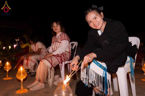 ภาพ No.309108:วันศุกร์ที่ 6 กุมภาพันธ์ พ.ศ.2569 พิธีจุดประทีปโคมลาน ปล่อยโคมลอยถวายเป็นพุทธบูชา  ณ ลานธรรมเจดีย์วัดทุ่งเจริญธรรม อ.อมก๋อย จ.เชียงใหม่