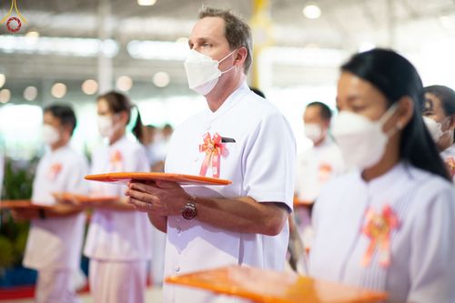 ภาพ No.65287:พิธีทอดผ้าป่า ในวันอาทิตย์ต้นเดือนที่ 4 ธันวาคม พ.ศ. 2565 ณ วัดพระธรรมกาย จ.ปทุมธานี