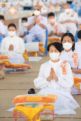 ภาพ No.72803:พิธีเจริญพระพุทธมนต์ และถวายภัตตาหารเป็นสังฆทาน เนื่องในวันคล้ายวันเกิด ครบรอบ 114 ปี คุณยายอาจารย์มหารัตนอุบาสิกาจันทร์ ขนนกยูง วันที่ 19 มกราคม พ.ศ. 2566 ณ หอฉันคุณยายอาจารย์ฯ วัดพระธรรมกาย จ.ปทุมธานี