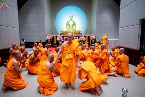 ภาพ No.156900:พิธีบรรพชาอุปสมบท ธรรมทายาท โครงการอุปสมบทหมู่บูชาธรรมครบรอบ 107 ปี วันครูผู้ค้นพบวิชชาธรรมกาย ณ โบสถ์พระไตรปิฏก วัดพระธรรมกาย วันเสาร์ที่ 14 กันยายน พ.ศ. 2567