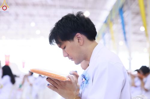 ภาพ No.154735:พิธีทอดผ้าป่าสมทบกฐินวัดพระธรรมกาย และสมทบกฐิน 30,000 วัดทั่วไทย ครั้งที่ 2 ณ สภาธรรมกายสากล วัดพระธรรมกาย วันอังคารที่ 17 กันยายน พ.ศ. 2567