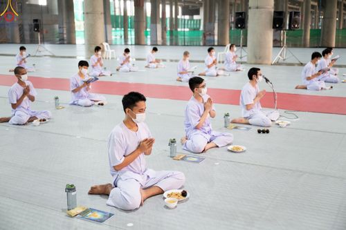 ภาพ No.47357:ประมวลภาพกิจวัตร-กิจกรรม ธรรมทายาท ในโครงการบรรพชาอุปสมบทหมู่ รุ่นเข้าพรรษา