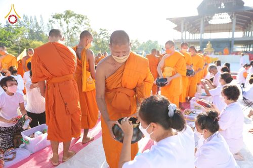 ภาพ No.50731:ประมวลภาพพิธีบุพเปตพลีนานาชาติ ปีที่ 9 ณ ศูนย์ปฏิบัติธรรมภาคใต้ อ.บางกล่ำ จ.สงขลา