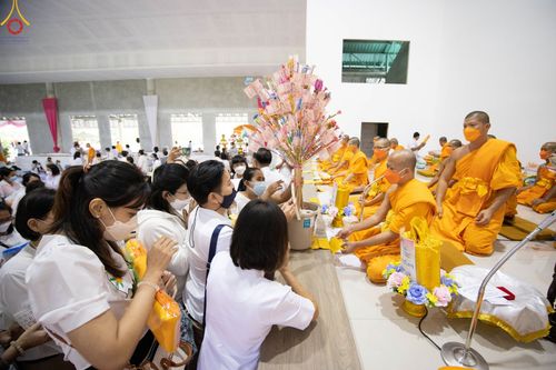 ภาพ No.53730:ประมวลภาพพิธีทอดกฐินสามัคคี ณ ศูนย์อบรมเยาวชนลาดหลุมแก้ว จ.ปทุมธานี (วันที่ 16 ตุลาคม พ.ศ. 2565)