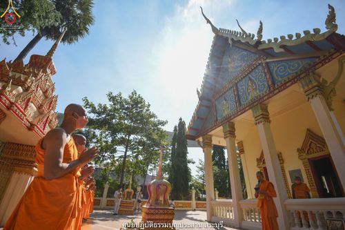 ภาพ No.40926:พิธีตัดปอยผม ปลงผม ขอขมารับผ้าไตรและพิธีบรรพชา ในโครงการอุปสมบท บูชาธรรมมหาปูชนียาจารย์ ประจำปี 2564 ชุดที่ 18