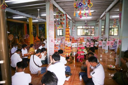 ภาพ No.54070:ประมวลภาพพิธีทอดกฐินสามัคคี ณ วัดเหล่าฝ้าย จ.ยโสธร (วันที่ 16 ตุลาคม พ.ศ. 2565)