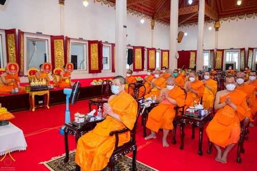 ภาพ No.40634:วัดพระธรรมกาย เป็นเจ้าภาพพิธีบำเพ็ญกุศลสวดพระอภิธรรมอุทิศถวายพระเดชพระคุณ พระวิสุทธิวงศาจารย์