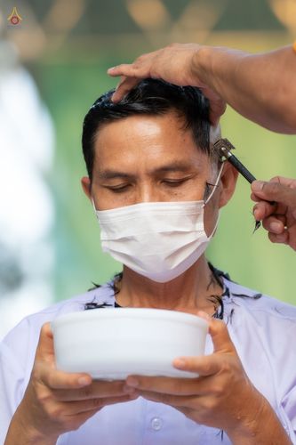 ภาพ No.44169:ประมวลภาพพิธีตัดปอยผมนาคธรรมทายาท รุ่นวันคุ้มครองโลกเฟส 1  ณ วัดพระธรรมกาย