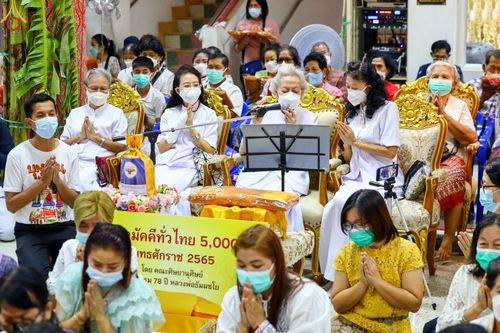 ภาพ No.53851:ประมวลภาพพิธีทอดกฐินสามัคคี ณ วัดแสงสรรค์ จ.ปทุมธานี (วันที่ 16 ตุลาคม พ.ศ. 2565)