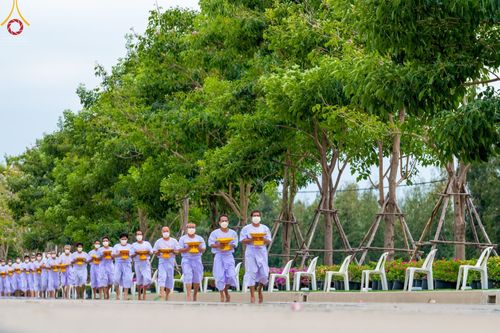 ภาพ No.44142:ประมวลภาพพิธีตัดปอยผมนาคธรรมทายาท รุ่นวันคุ้มครองโลกเฟส 2  ณ วัดพระธรรมกาย