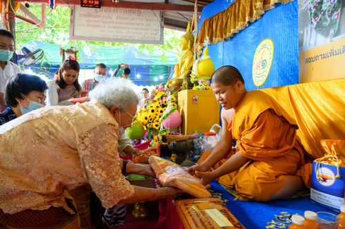 ภาพ No.54654:ประมวลภาพพิธีทอดกฐินสามัคคี ณ วัดพุทธชินวงศ์ จ.ปทุมธานี (วันที่ 22 ตุลาคม พ.ศ. 2565)