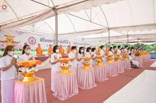 ภาพ No.53107:ประมวลภาพพิธีทอดกฐินสามัคคี ณ ศูนย์ปฏิบัติธรรมวิหารแดง จ.สระบุรี (วันที่ 15 ตุลาคม พ.ศ. 2565)