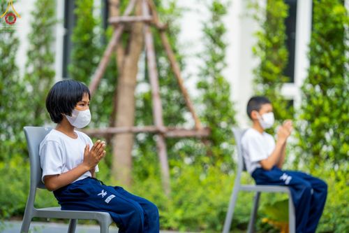 ภาพ No.44451:ประมวลภาพพิธีปลงผม โครงการบรรพชาสามเณรหน่อแก้วเปรียญธรรมรุ่นที่ 10