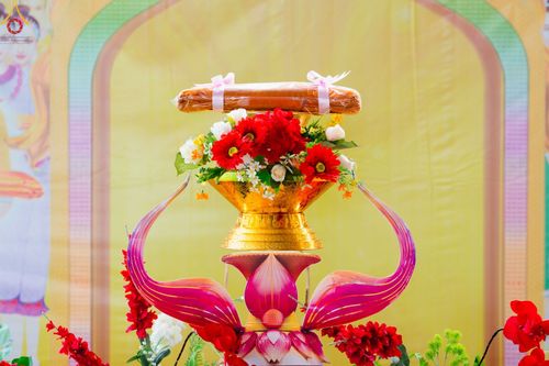 ภาพ No.52949:ประมวลภาพพิธีทอดกฐินสามัคคี ณ วัดมงคลพุกกราม จ.ปทุมธานี  (วันที่ 15 ตุลาคม พ.ศ. 2565)