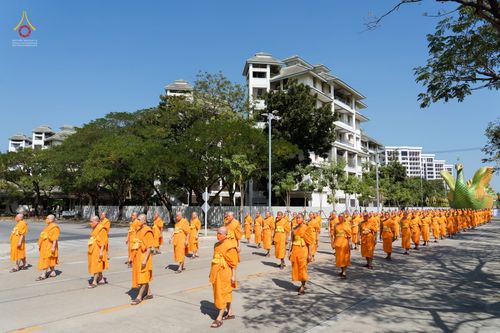 ภาพ No.42656:พิธีอัญเชิญมยุรนาวากาศ ประดิษฐาน ณ อาคาร 100 ปี เนื่องในวันคล้ายวันเกิด ครบ 113 ปี คุณยายอาจารย์มหารัตนอุบาสิกาจันทร์ ขนนกยูง