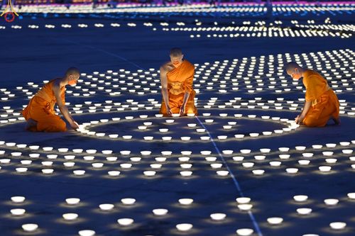 ภาพ No.46308:ประมวลภาพพิธีจุดวิสาขประทีป 2565 ณ วัดพระธรรมกาย