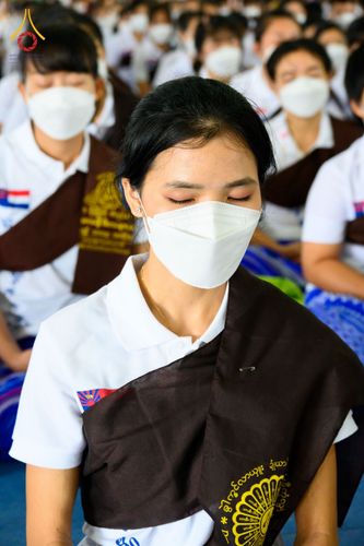 ภาพ No.52039:ประมวลภาพพิธีตักบาตรมิตรภาพไทย-เมียนมาร์ 105 รูป ณ วัดพระธรรมกาย