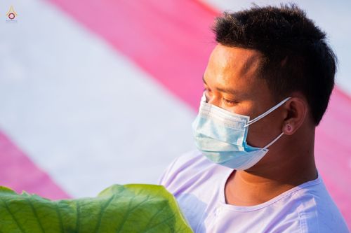 ภาพ No.43629:พิธีตัดปอยผมธรรมทายาท ณ เมืองโบราณ จ.สมุทรปราการ