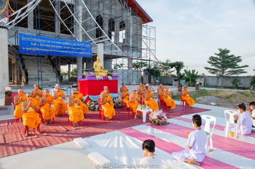 ภาพ No.39569:พิธีตัดปอยผม ปลงผม ขอขมารับผ้าไตรและพิธีบรรพชา ในโครงการอุปสมบท บูชาธรรมมหาปูชนียาจารย์ ประจำปี 2564 ชุดที่ 3