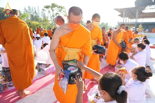 ภาพ No.50726:ประมวลภาพพิธีบุพเปตพลีนานาชาติ ปีที่ 9 ณ ศูนย์ปฏิบัติธรรมภาคใต้ อ.บางกล่ำ จ.สงขลา