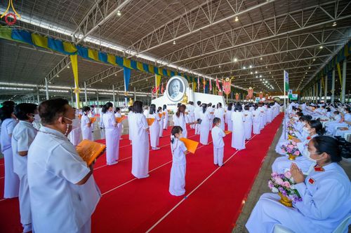 ภาพ No.46835:ประมวลภาพพิธีทอดผ้าป่าธรรมชัย ณ วัดพระธรรมกาย (5 มิถุนายน พ.ศ. 2565)