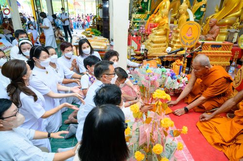 ภาพ No.54524:ประมวลภาพพิธีทอดกฐินสามัคคี ณ วัดจรเข้น้อย จ.ฉะเชิงเทรา (วันที่ 19 ตุลาคม พ.ศ. 2565)