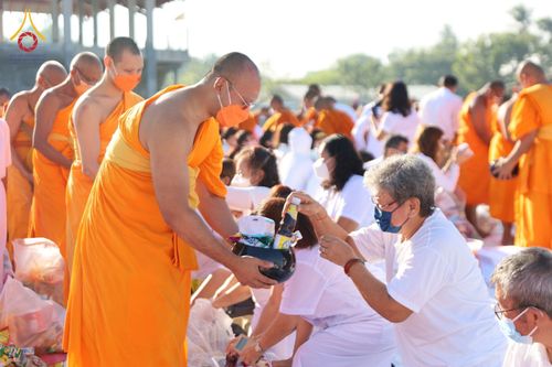 ภาพ No.50732:ประมวลภาพพิธีบุพเปตพลีนานาชาติ ปีที่ 9 ณ ศูนย์ปฏิบัติธรรมภาคใต้ อ.บางกล่ำ จ.สงขลา
