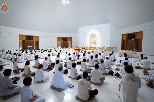 ภาพ No.50549:ประมวลภาพพิธีทอดผ้าป่าระบบไฟฟ้าถาวร ณ ศูนย์ปฏิบัติธรรมพระมงคลเทพมุนี