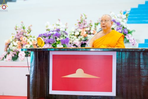 ภาพ No.48565:ประมวลภาพพิธีรำลึกถึงนักสร้างบารมี ในวันมหารำลึก ครั้งที่ 32 ณ วัดพระธรรมกาย