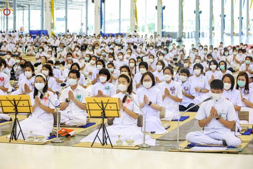 ภาพ No.48568:ประมวลภาพพิธีรำลึกถึงนักสร้างบารมี ในวันมหารำลึก ครั้งที่ 32 ณ วัดพระธรรมกาย