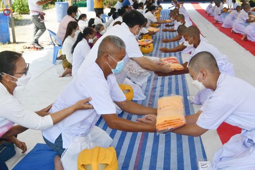 ภาพ No.44780:ประมวลภาพพิธีบรรพชา ในโครงการบรรพชาสามเณรฟื้นฟูพระพุทธศาสนาทั่วไทย ณ ศูนย์อบรมเยาวชนปัตตานี