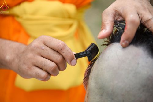 ภาพ No.44094:ประมวลภาพพิธีตัดปอยผมนาคธรรมทายาท ณ ศูนย์ปฏิบัติธรรมสระบุรี