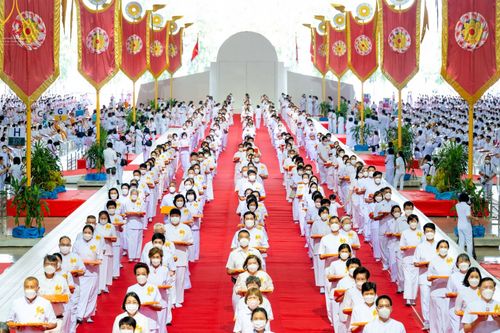 ภาพ No.46834:ประมวลภาพพิธีทอดผ้าป่าธรรมชัย ณ วัดพระธรรมกาย (5 มิถุนายน พ.ศ. 2565)