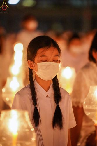 ภาพ No.75321:พิธีจุดประทีปถวายเป็นพุทธบูชา และบูชาธรรมมหาปูชนียาจารย์ ในโครงการธรรมยาตรากตัญญูบูชา มหาปูชนียาจารย์ พระมงคลเทพมุนี(สด จนฺทสโร) พระผู้ปราบมาร ปีที่ 11 ณ อนุสรณ์สถานลำดับที่ 7 สถานที่ขยายวิชชาธรรมกาย วัดพระธรรมกาย จ.ปทุมธานี วันที่ 31 มกราคม พ.ศ. 2566