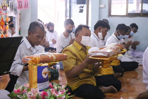 ภาพ No.54078:ประมวลภาพพิธีทอดกฐินสามัคคี ณ วัดเหล่าฝ้าย จ.ยโสธร (วันที่ 16 ตุลาคม พ.ศ. 2565)