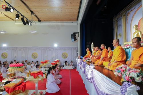 ภาพ No.54183:ประมวลภาพพิธีทอดกฐินบรมจักรพรรดิ ณ วัดพระธรรมกายนอร์เวย์ (วันที่ 16 ตุลาคม พ.ศ. 2565)