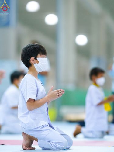 ภาพ No.43966:ประมวลภาพพิธีปลงผม โครงการบรรพชาสามเณรฟื้นฟูพระพุทธศาสนาทั่วไทย ณ ศูนย์อบรมวัดพระธรรมกาย