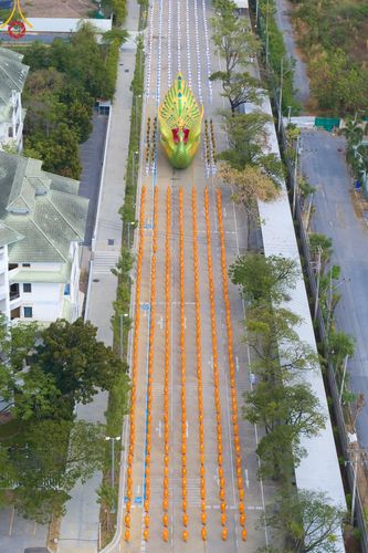 ภาพ No.43222:พิธีอัญเชิญมยุรนาวากาศ บูชาธรรมมหาปูชนียาจารย์ วันพฤหัสบดีที่ 3 กุมภาพันธ์ พ.ศ. 2565