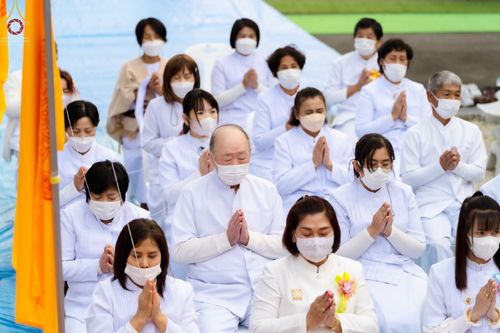 ภาพ No.56444:ประมวลภาพพิธีทอดกฐินสมโภชพระประธาน ณ วัดพระธรรมกายโทชิหงิ ประเทศญี่ปุ่น