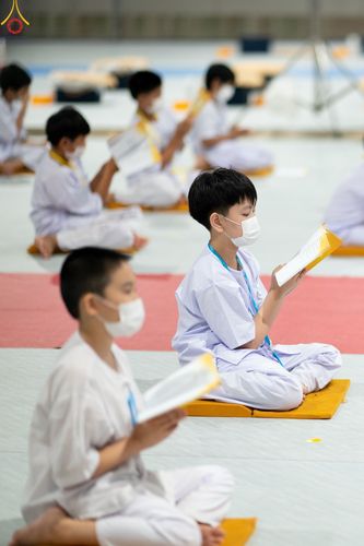 ภาพ No.43801:ประมวลภาพการเข้าโครงการบรรพชาสามเณรฟื้นฟูพระพุทธศาสนาทั่วไทย พ.ศ. 2565 วันแรก ณ ศูนย์อบรมวัดพระธรรมกาย